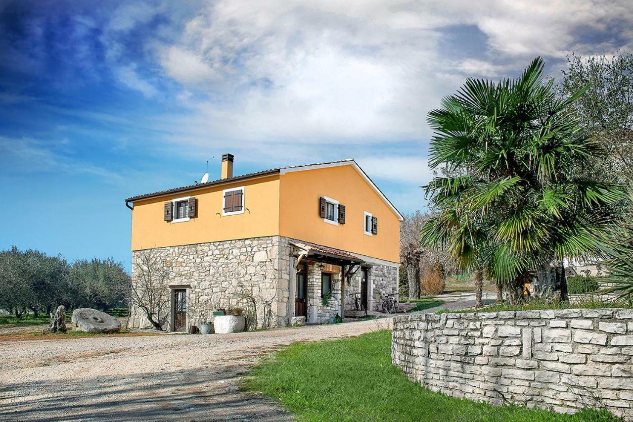 Rooms Agroturizam Romano Buje Exterior foto